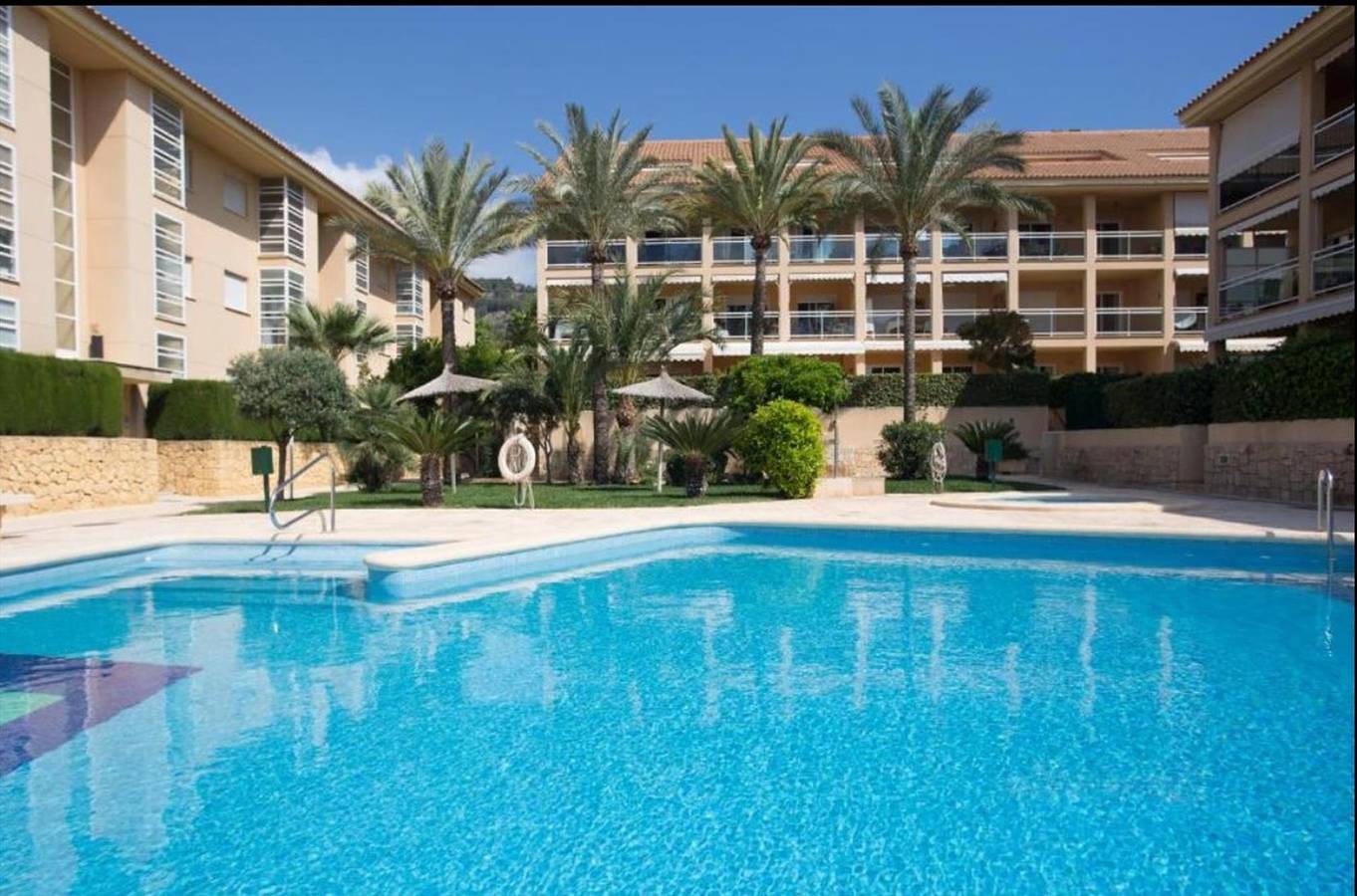 Entire apartment, Golden in Javea Port, Jávea