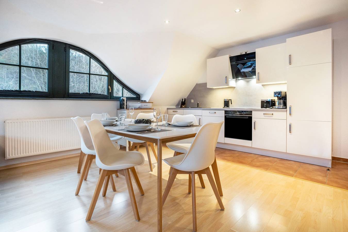 Apartamento entero, Apartamento 'Ferienwohnung 5 Seebrücke' con vistas al lago, terraza privada y Wi-Fi in Seedorf (Sellin), Sellin