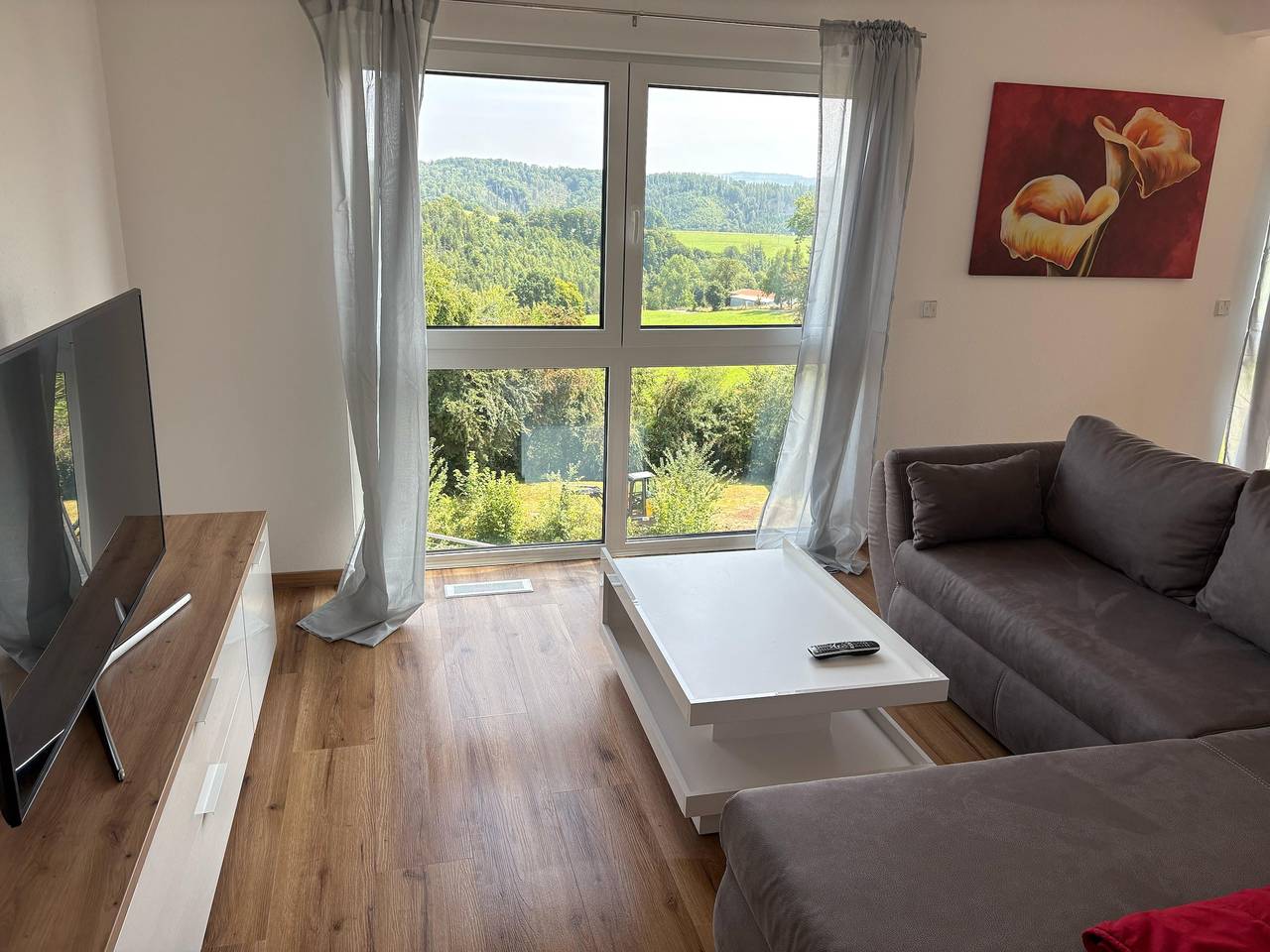 Ganze Ferienwohnung, Ferienwohnung Dachterrasse für 5 Personen in Birken-Honigsessen, Altenkirchen & Umgebung