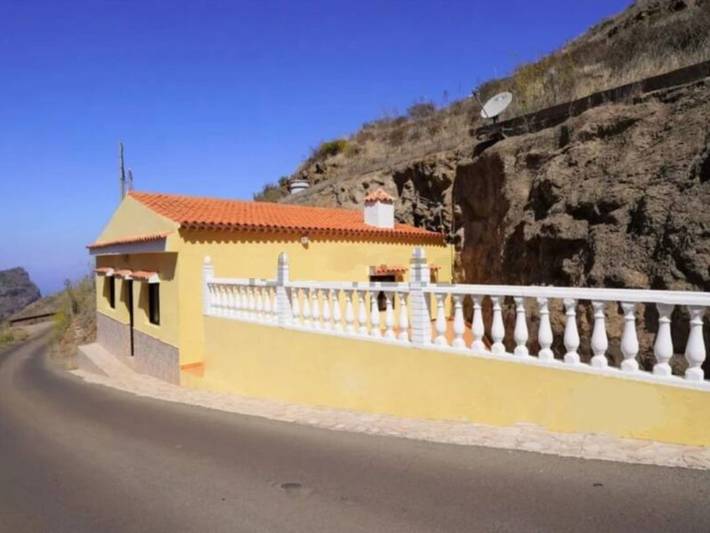 Casa de vacaciones para 6 personas, con terraza y jardín - 1