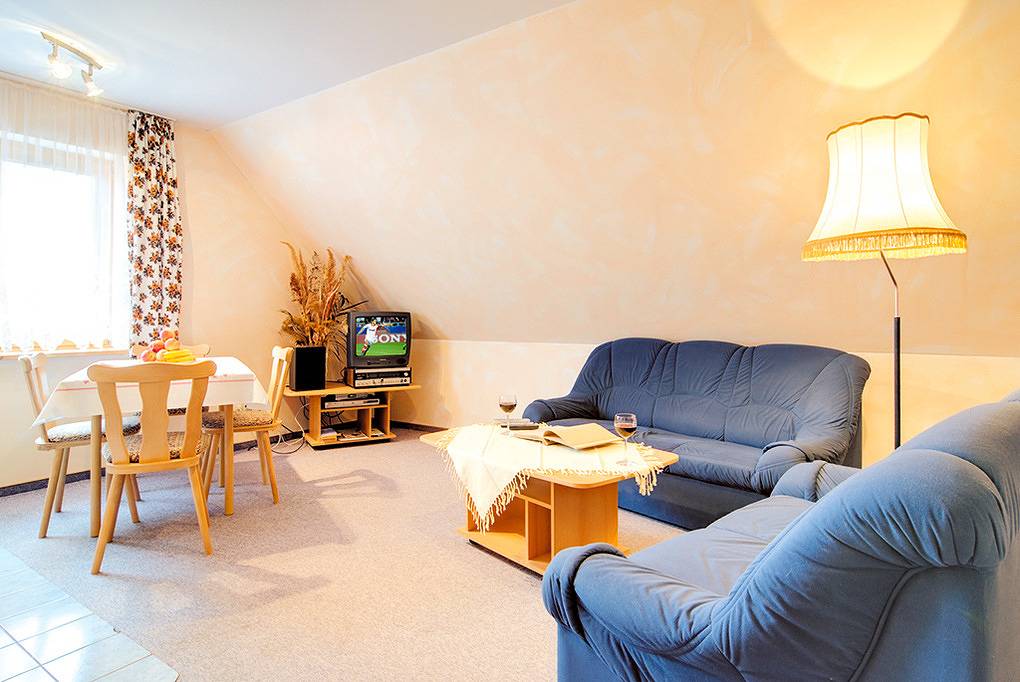 Entire holiday apartment, Holiday apartment for 4 people with garden in Koserow, Bernsteinbäder