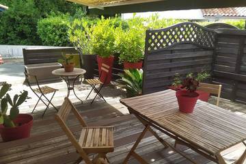 Gîte pour 4 personnes, avec terrasse à Arcangues