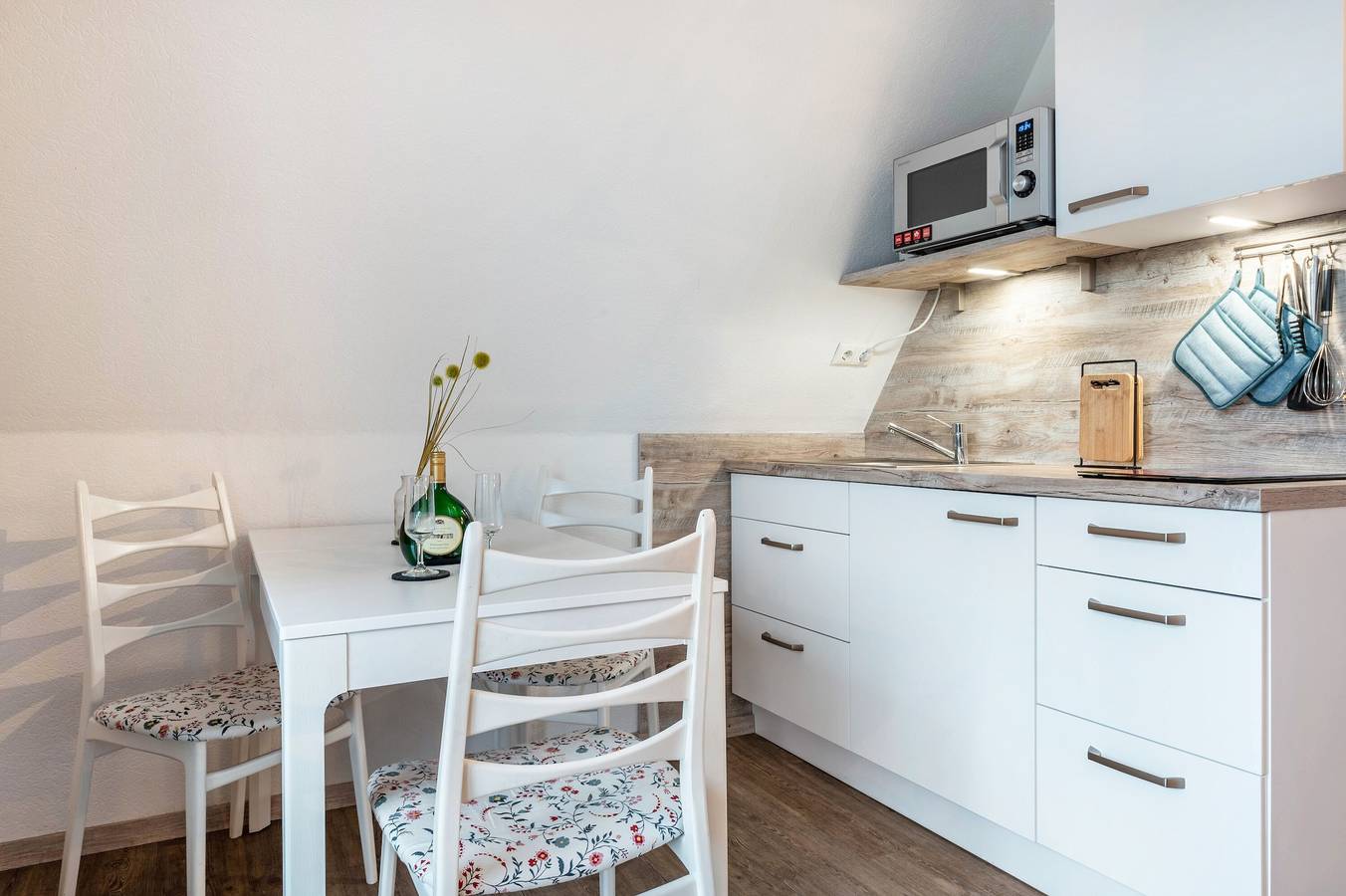 Estudio entero, Apartamento '1-raum-4 Kapitäns' con terraza compartida, balcón y Wi-Fi in Duhnen, Cuxhaven