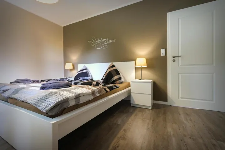 Apartamento de vacaciones para 5 personas, con terraza y jardín - 1