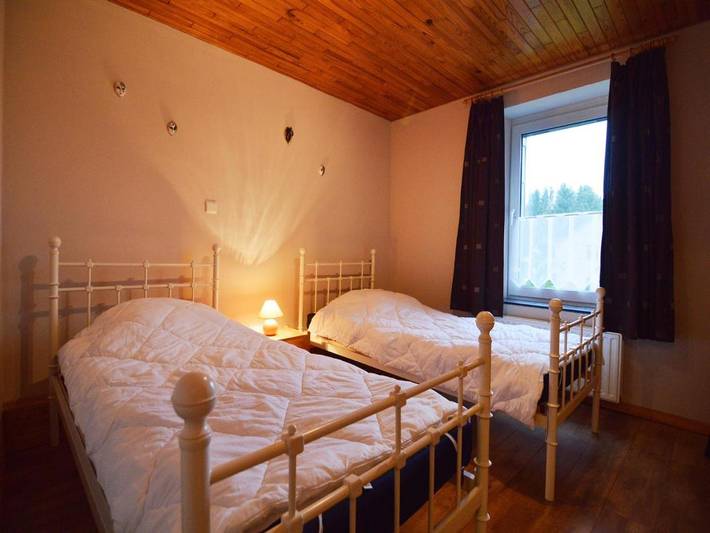 Location de vacances pour 12 personnes, avec terrasse et sauna à Gouvy - 4