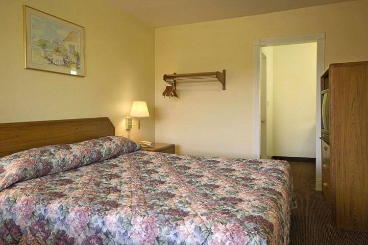 Hotel para 10 personas - 1