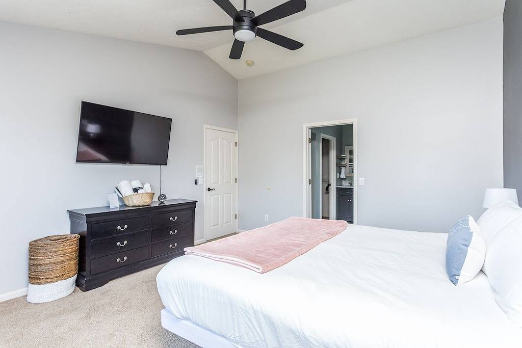 Westfield Gem! 7 Mins to Grand Park + Movie Room! in Hamilton County