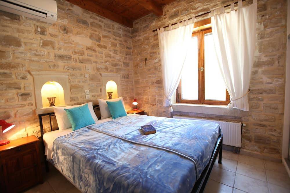Villa Preveli, Familienvilla, privater Pool, zu Fuß in die Taverne in Prines, Nikiforos Fokas