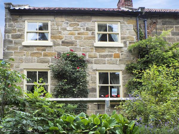 Cottage for 4 people, with garden in Staithes