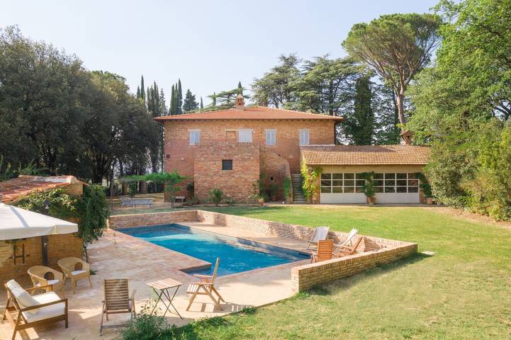 Chalet para 14 personas, con jardín además de jacuzzi y sauna, Se admiten mascotas - 1