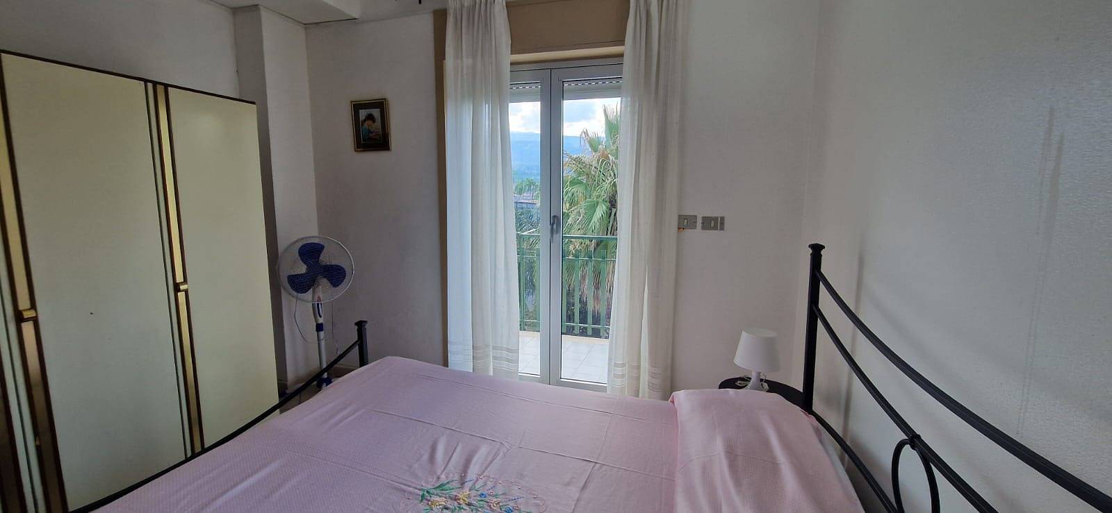 Appartement entier, Appartement 'I Ciottoli Dello Ionio - Apt 18' avec vue sur la mer, terrasse commune et balcon in Fondachello, Province de Catania