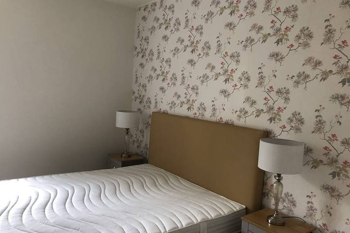 Location de vacances pour 58 personnes, avec jardin et terrasse à Saint-Seurin-de-Prats - 2