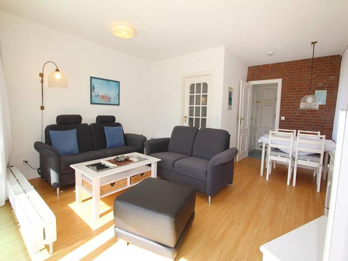 Ferienwohnung für 4 Personen, mit Terrasse in Wenningstedt - 2