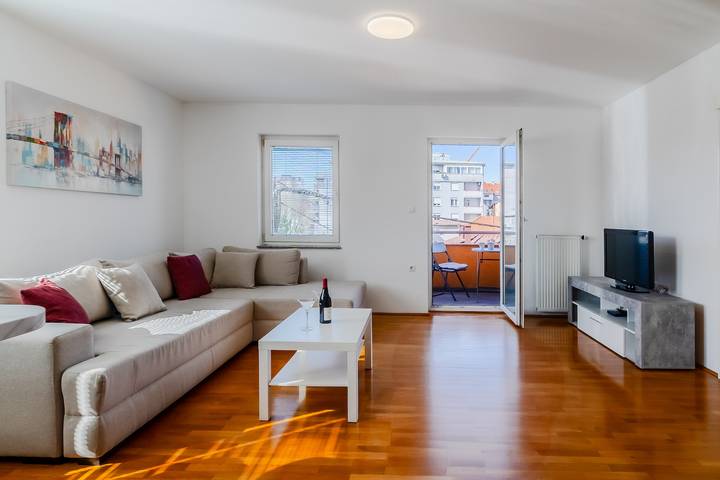 Gîte pour 6 personnes, avec balcon, adapté aux familles à Zagreb - 3