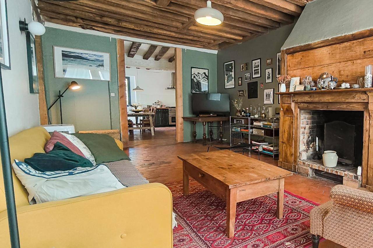 Maison de charme 10 personnes, cœur du village, 1h30 Paris in Égreville, Seine-et-Marne