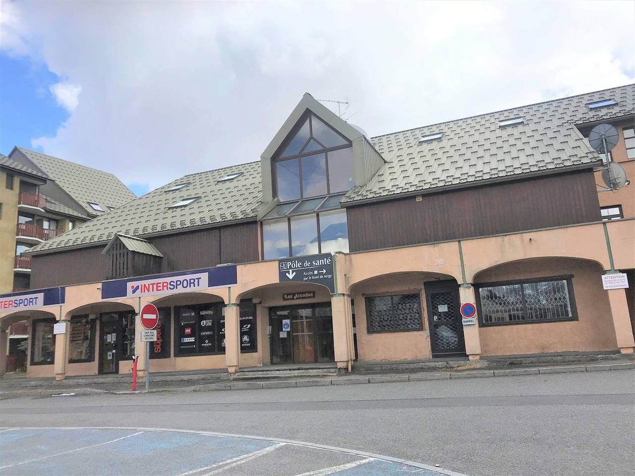 Apartamento entero, Résidence les Arcades - Apartamento 2 piezas rincón montaña duplex 8 personas (04) in La Joue du Loup, Dévoluy (comuna)