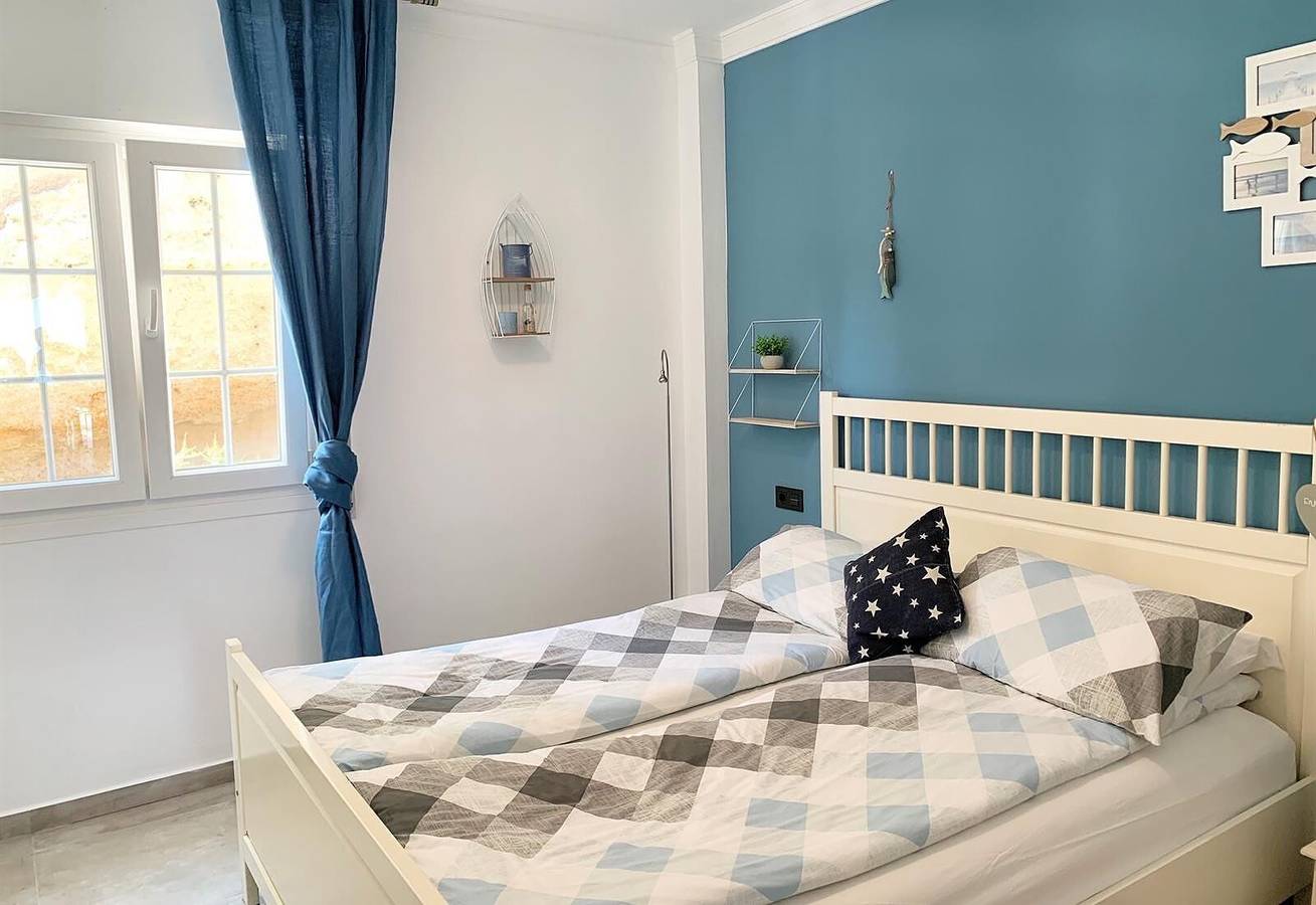 Hel lejlighed, Ferielejlighed for 4 personer med balkon in Playa de Burriana, Nerja