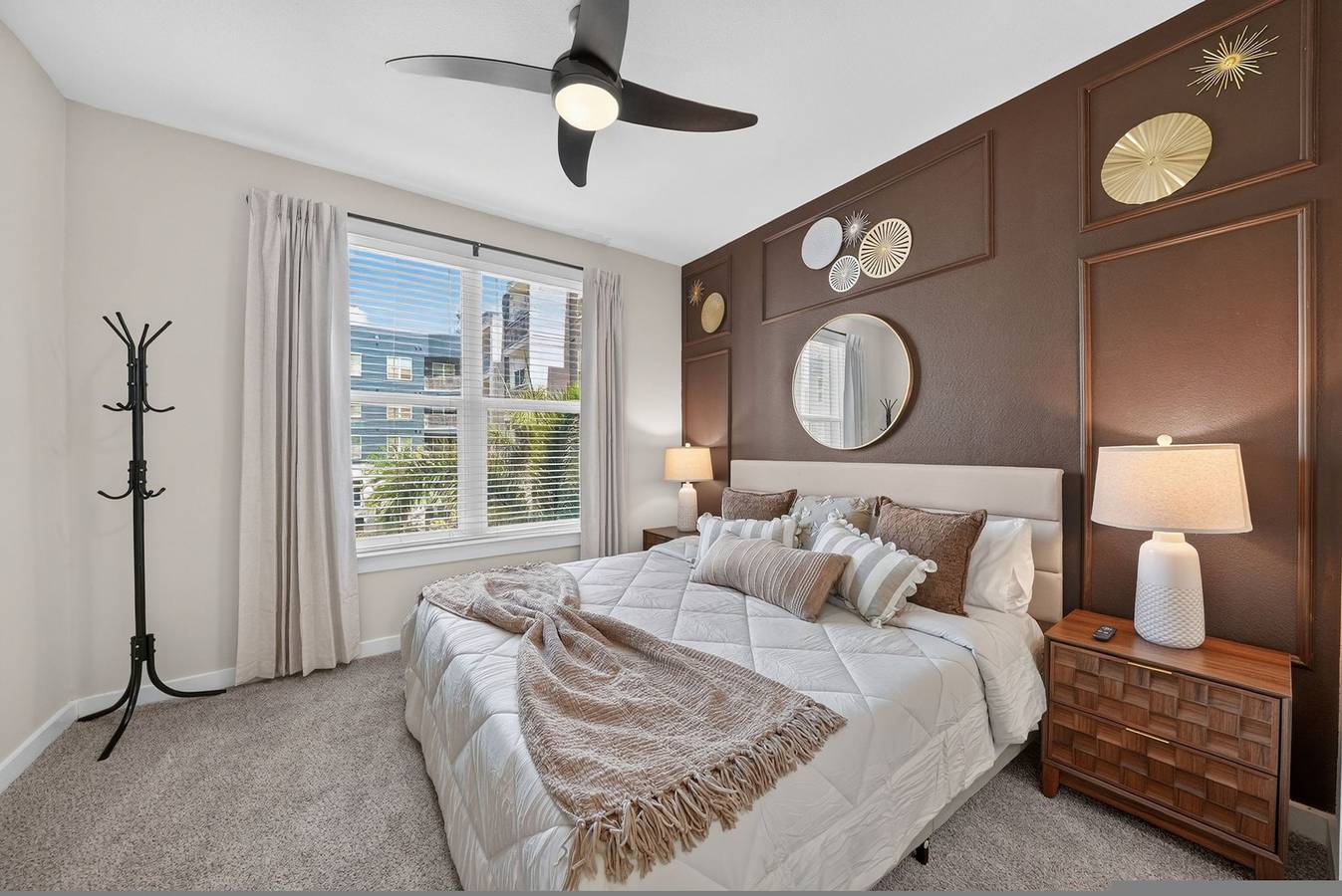 Apartamento entero, Modern 2Br w/ Pool + Pet-Friendly | Unit #24 in South Tampa, Tampa