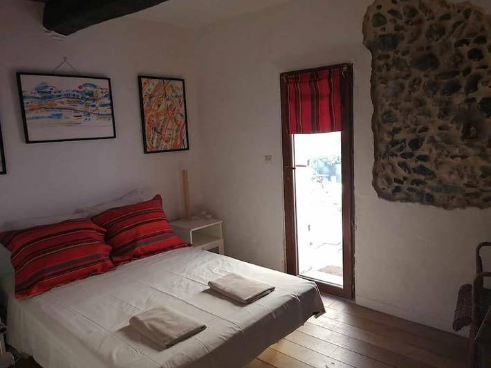 Location de vacances pour 6 personnes, avec Terrasse et Jardin à Trouillas - 3