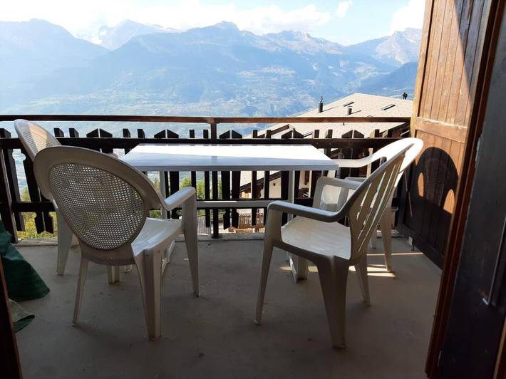 Vakantiewoning voor 4 personen, met balkon en uitzicht in Veysonnaz