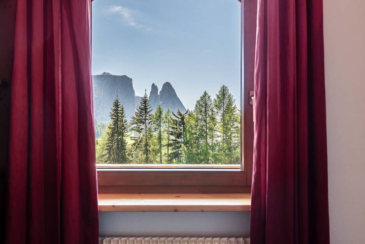 Appartamento intero, Appartamento vacanze "Ferienparadies Sabina Latsche" nel Parco Naturale sull'Alpe di Siusi in Compaccio, Castelrotto