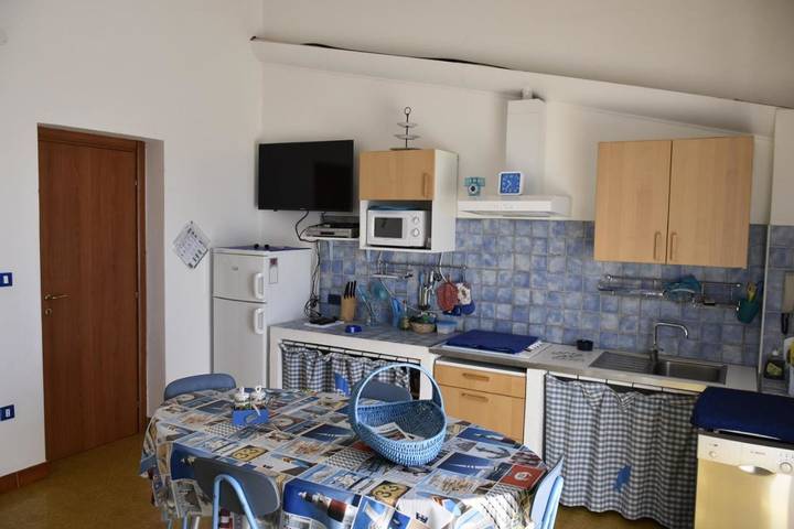 Apartamento de vacaciones para 6 personas, con jardín y vistas - 1