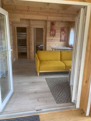 Gîte pour 4 personnes, avec terrasse et vue à Excenevex - 2