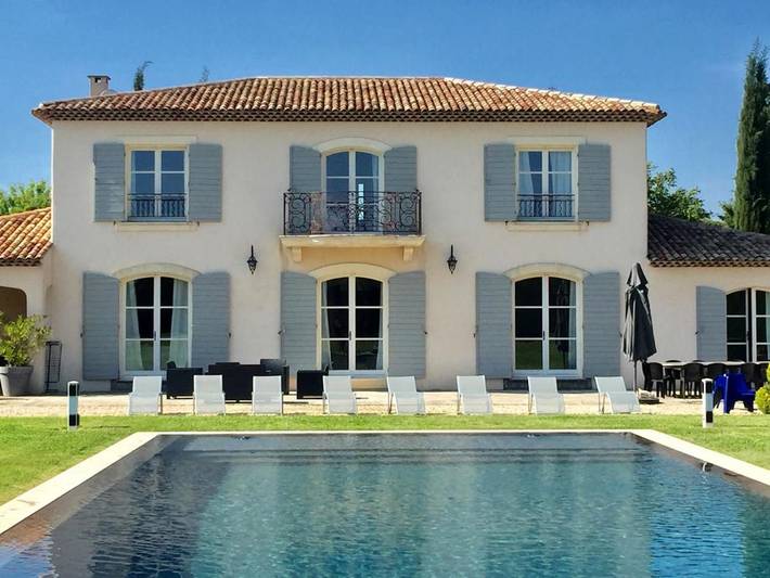 Villa pour 16 personnes, avec vue ainsi que jardin et piscine à Aix-en-Provence