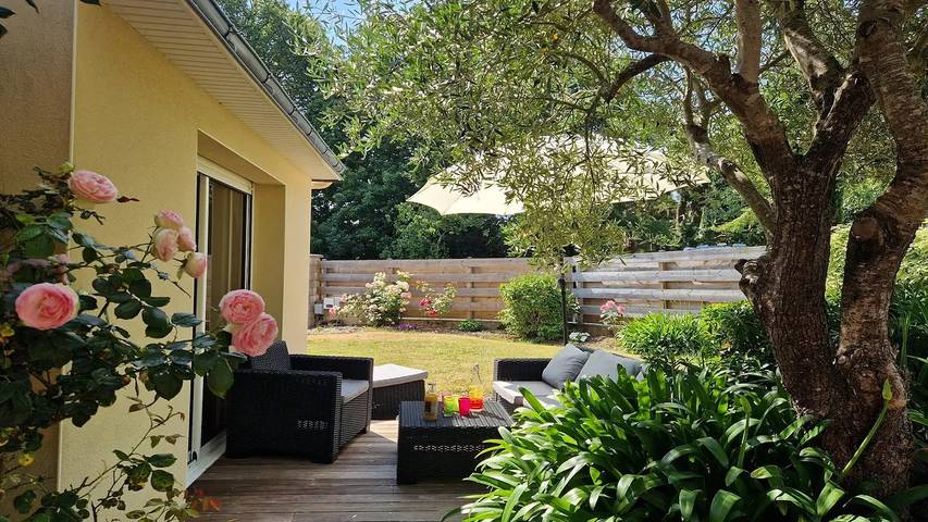 Location de vacances pour 6 personnes, avec jardin à Auray - 2