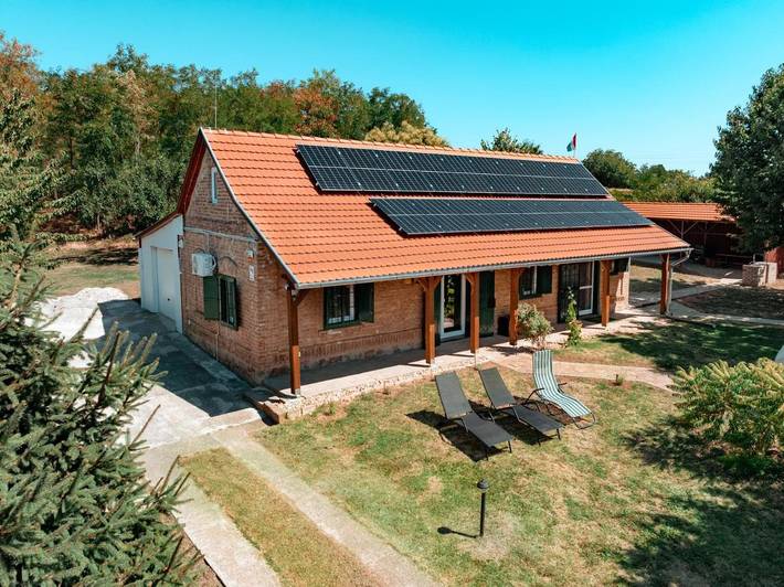 Ferienwohnung für 8 Personen, mit Whirlpool und Garten sowie Sauna - 1