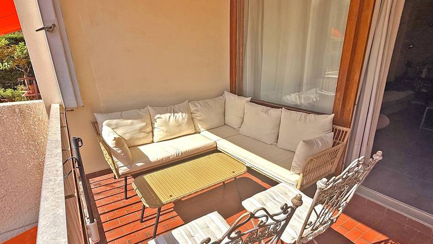 Appartement de vacances entier, Appartement T3 - 4/6 personnes - Piscine résidence - Climatisation - Wifi - Vue jardin - Sainte Maxime in Sainte-Maxime, Côte méditerranéenne (France)
