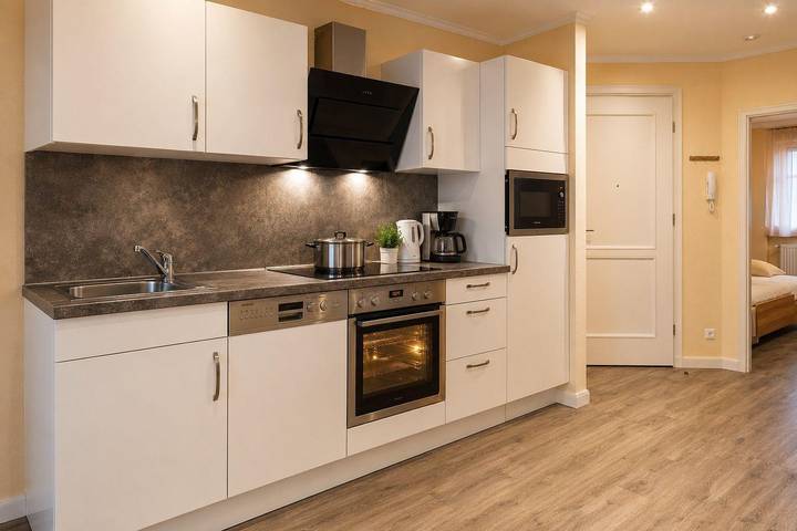 Apartamento vacacional entero, Haus Atlantik - Wohnung 1.06 / 110 in Ostseebad Kühlungsborn, Kühlungsborn