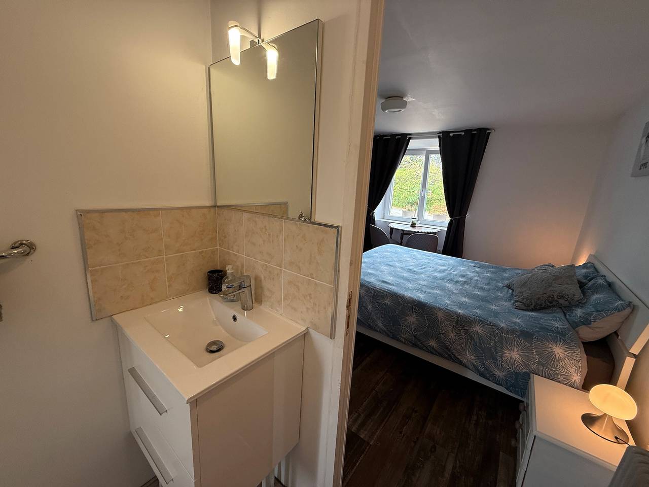 Gästezimmer "À La Ferme" mit Gemeinschaftspool, gemeinsamer Terrasse und Wlan in Champsac, Regionaler Naturpark Périgord-Limousin