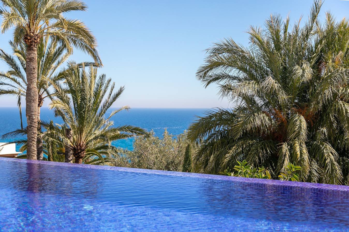 Villa de Lujo Lizo con Vistas Fabulosas, Piscina, Terraza y Wi-Fi in Coveta Fuma, Campello