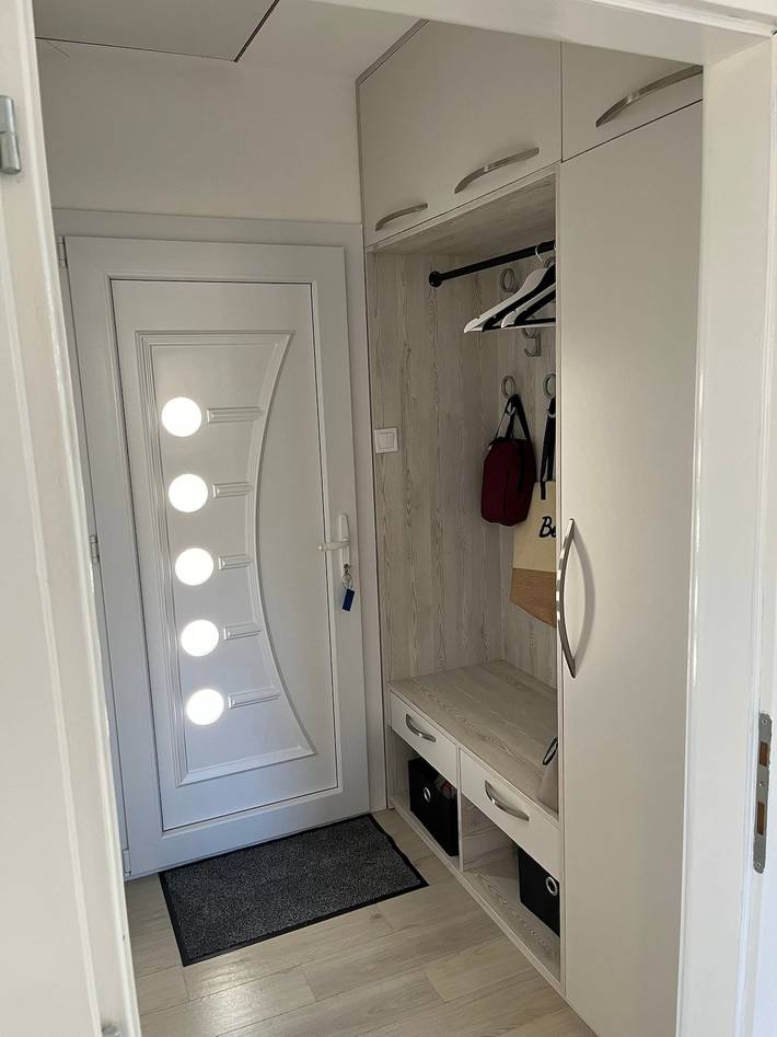 Ferienhaus für 5 Personen, mit Terrasse und Garten sowie Ausblick in Montenegro - 4