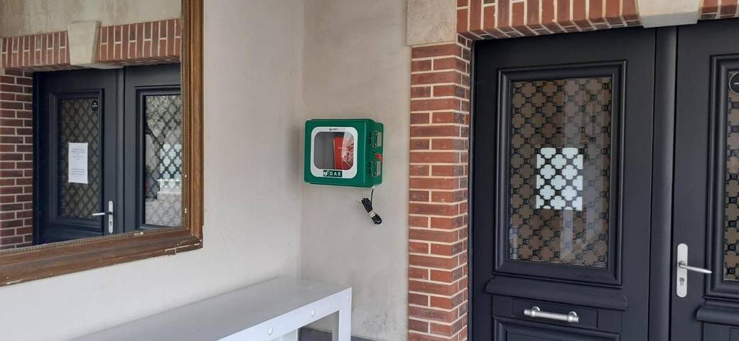 Chambre d’hôte pour 2 personnes, avec piscine ainsi que vue et terrasse à Ay (Marne)