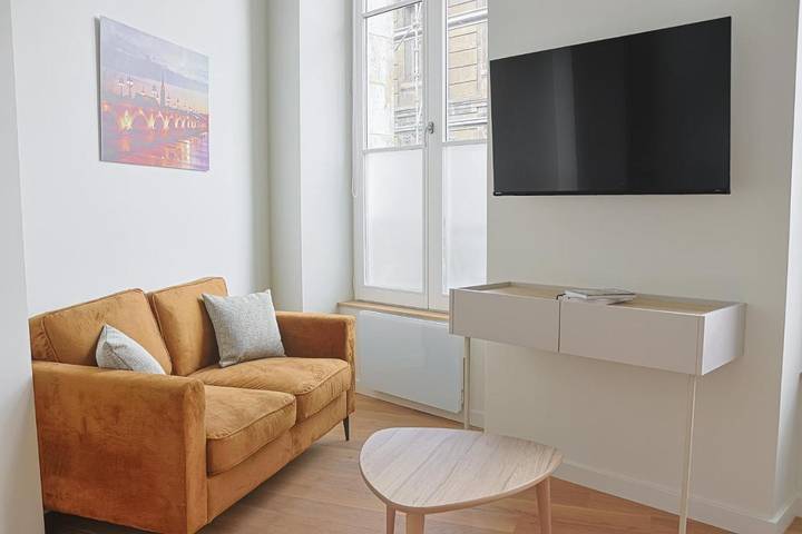 Gîte pour 2 personnes dans Basilique Saint-Seurin de Bordeaux - 4