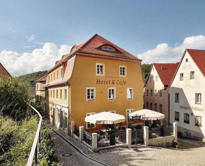Apartmenthotel für 4 Personen, mit Terrasse und Garten sowie Sauna und Ausblick in Königstein