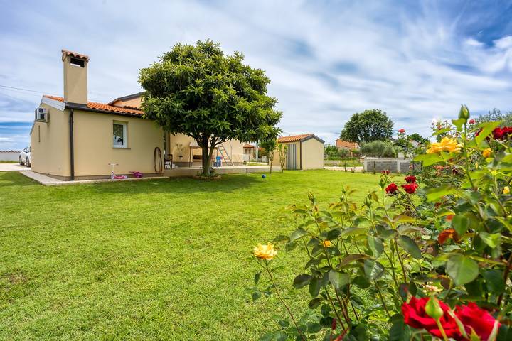 Ferienhaus für 2 Personen, mit Garten in Porec und Umgebung - 2