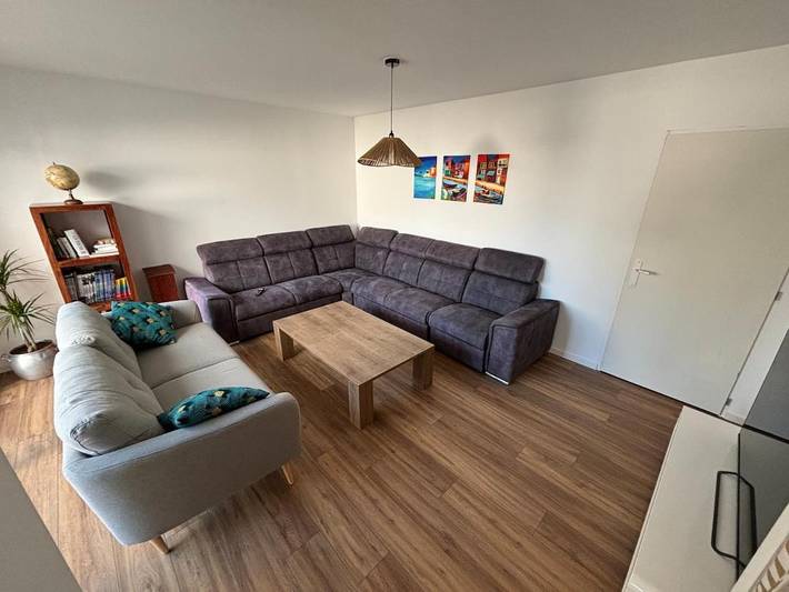 Location de vacances pour 14 personnes, avec jardin dans Plage Du Men Armor - 2