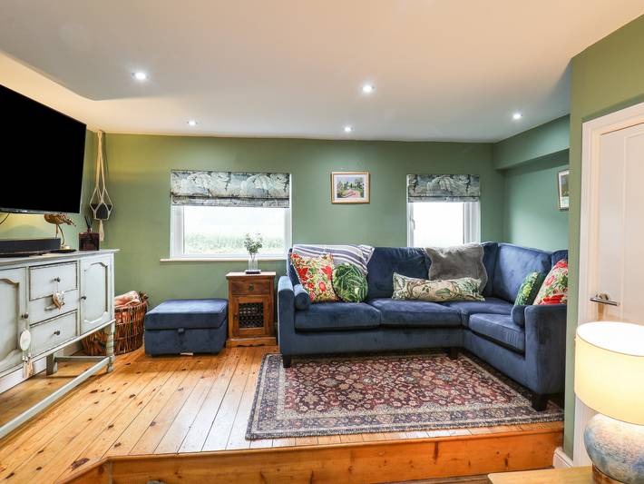 Log cabin for 4 people, with garden, with pets in Yorkshire