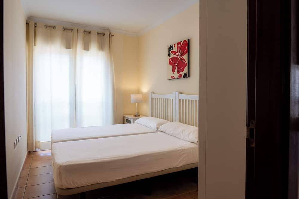 Entire apartment, Apartment with Wifi in a beatiful complex in Oasis Tamarindo, La Oliva