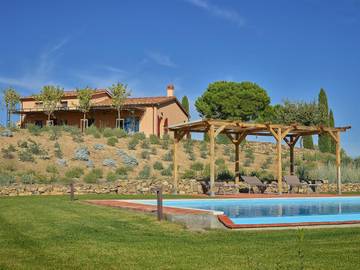 Villa pour 10 personnes, avec piscine et jardin à Grosseto