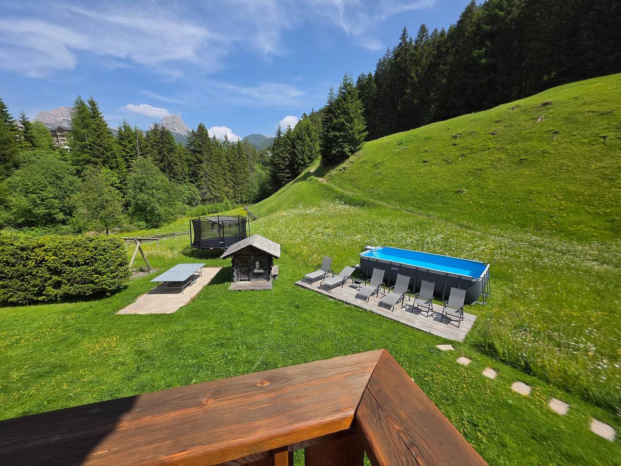 Ganze Wohnung, Ferienwohnung "Piciulei Pitl" mit Bergblick, Garten und Wlan in Wolkenstein, Dolomiti Superski