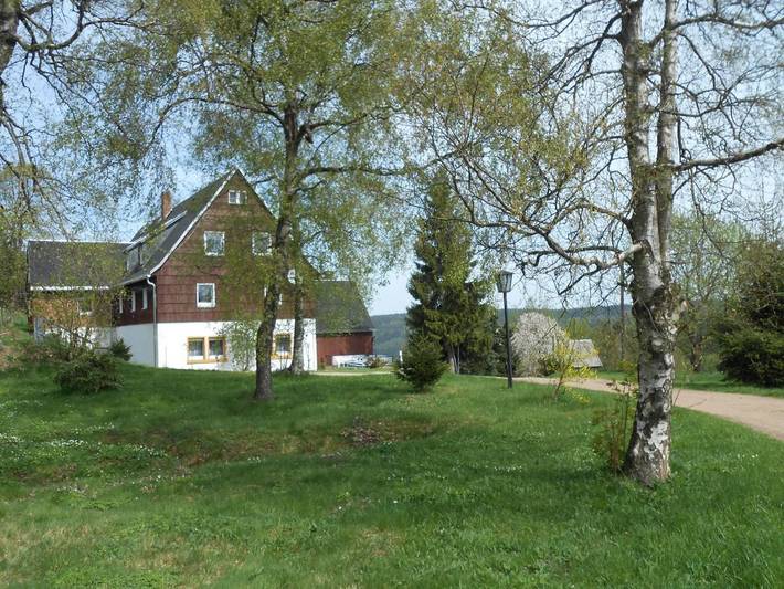 Ferienhaus für 2 Personen, mit Terrasse und Garten sowie Sauna und Ausblick