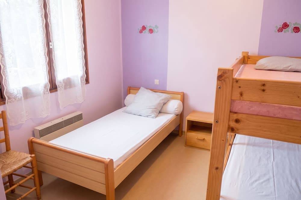 Appartement entier, Homerez - Appartement à Fontrabiouse in Fontrabiouse, Parc naturel régional des Pyrénées catalanes