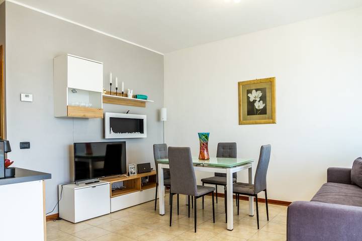 Apartamento entero, Apartamento "Belvedere" con jardín y Wi-Fi in Scarlino, Provincia de Grosseto