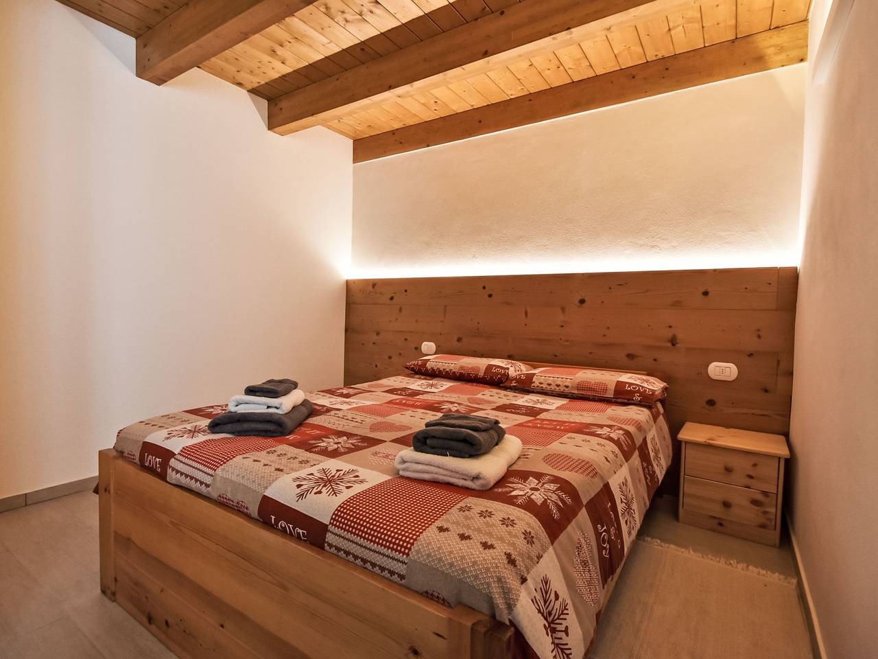 Appartamento intero, Ai Tini in Campodolcino (Borgo), Campodolcino
