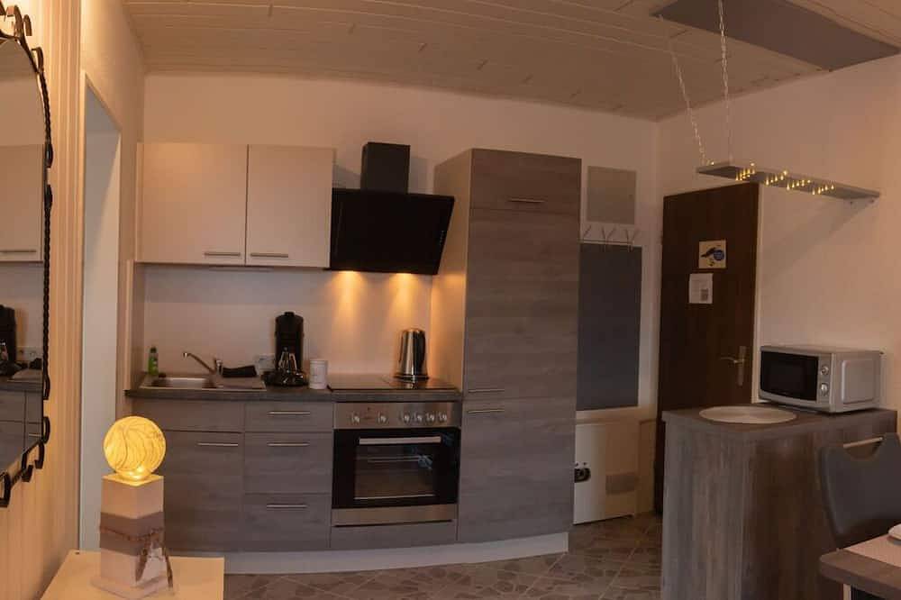 Red Sand Modern Retreat in Hooksiel, Southern North Sea Coast