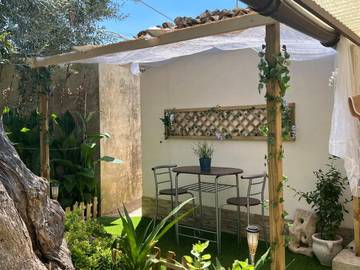 Chambre d’hôte pour 2 personnes, avec jardin et vue à Chiaramonte Gulfi